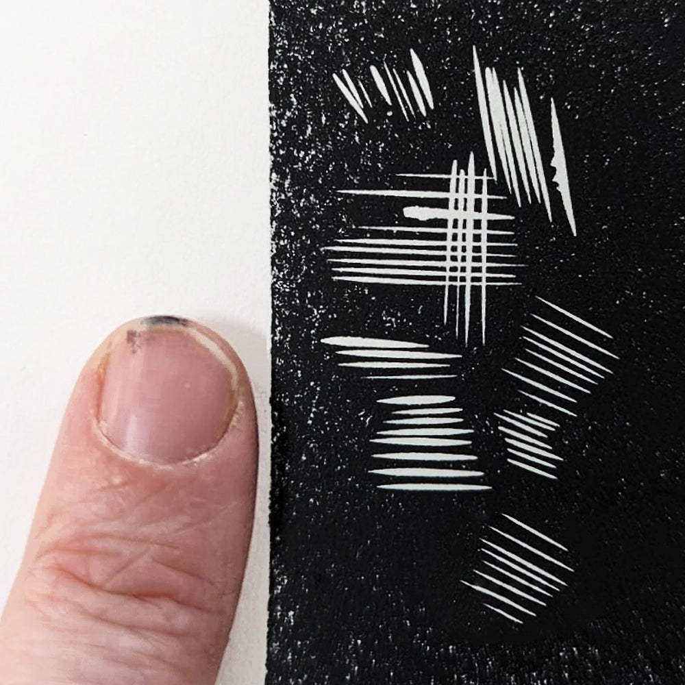 Very Fine Japanese V Gouge