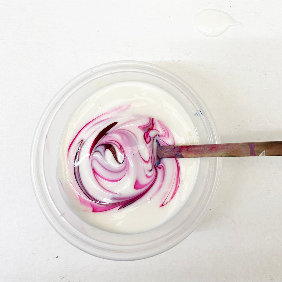 Pigment & Binder - Mixing colours for printing fabric